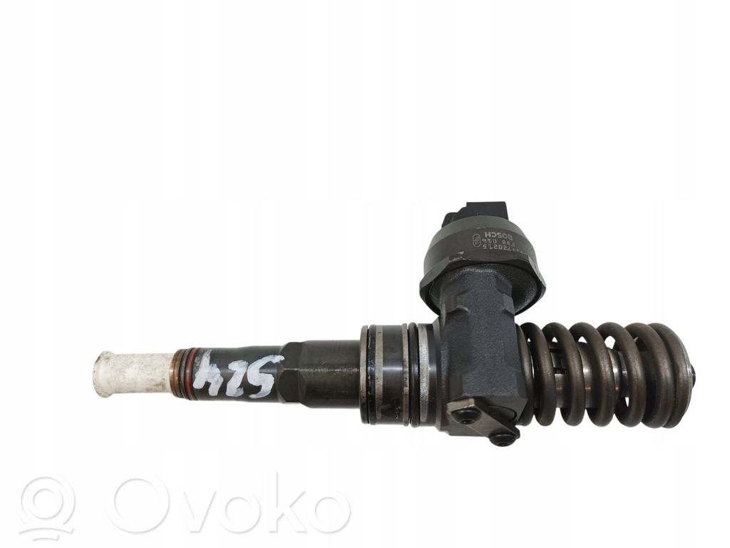 Volkswagen Touran I Injector combustibil 