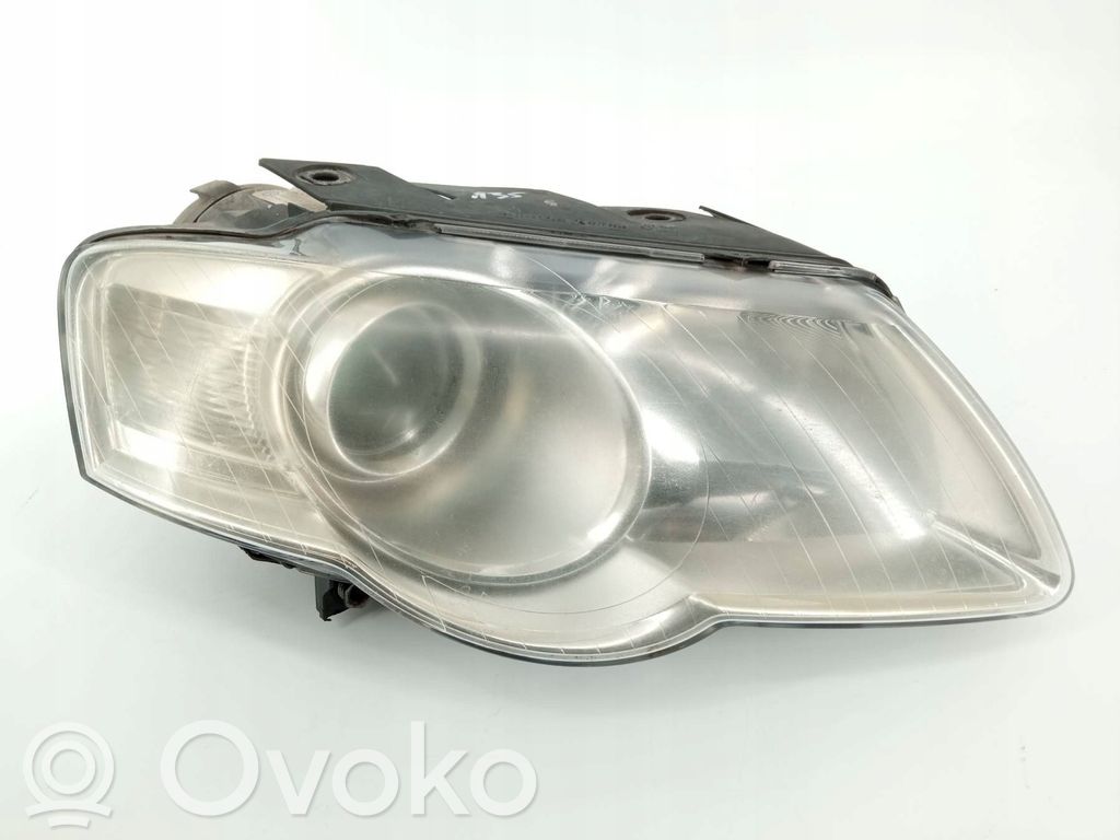 Volkswagen PASSAT B6 Headlight/headlamp 