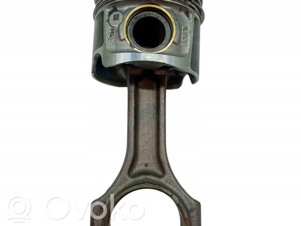 BMW 7 G11 G12 Pistón con biela 