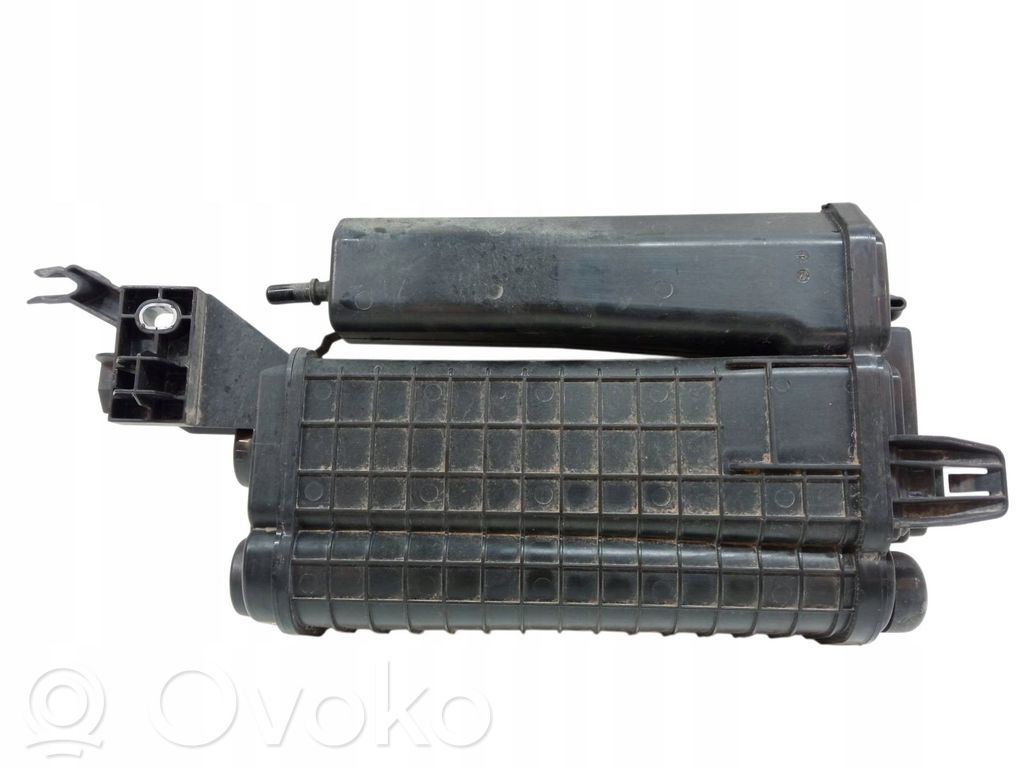 Skoda Superb B9 Carcasă filtru combustibil 