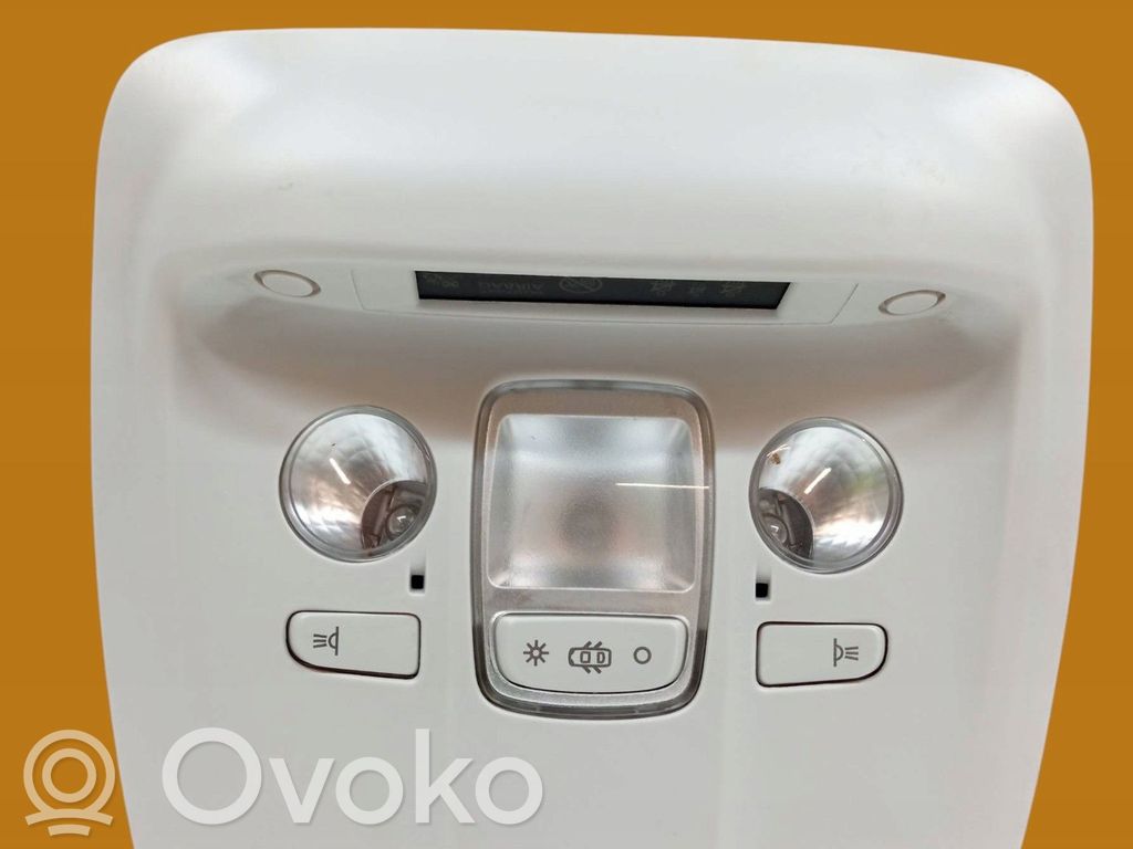 Toyota Proace Lampka podsufitki tylna 