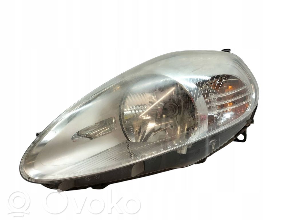 Fiat Grande Punto Phare frontale 