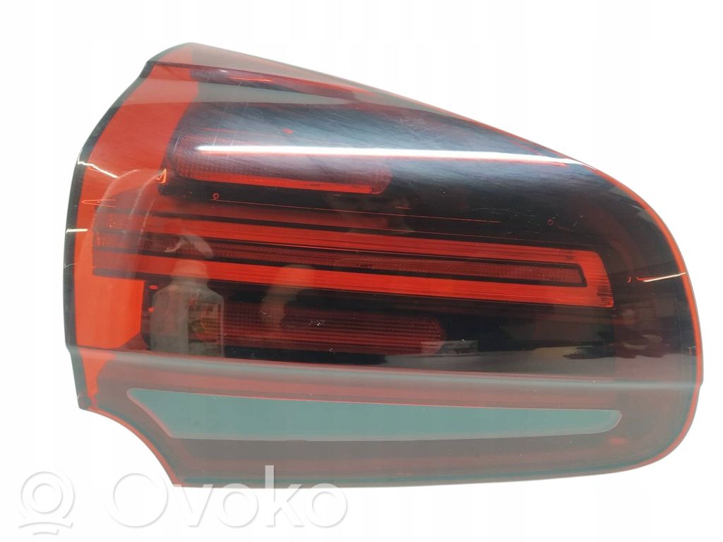 Porsche Cayenne (92A) Lampa tylna
