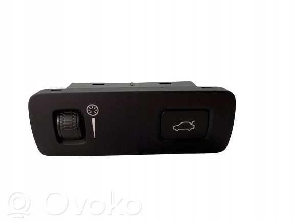 Tailgate opening switch   31443873,31443873