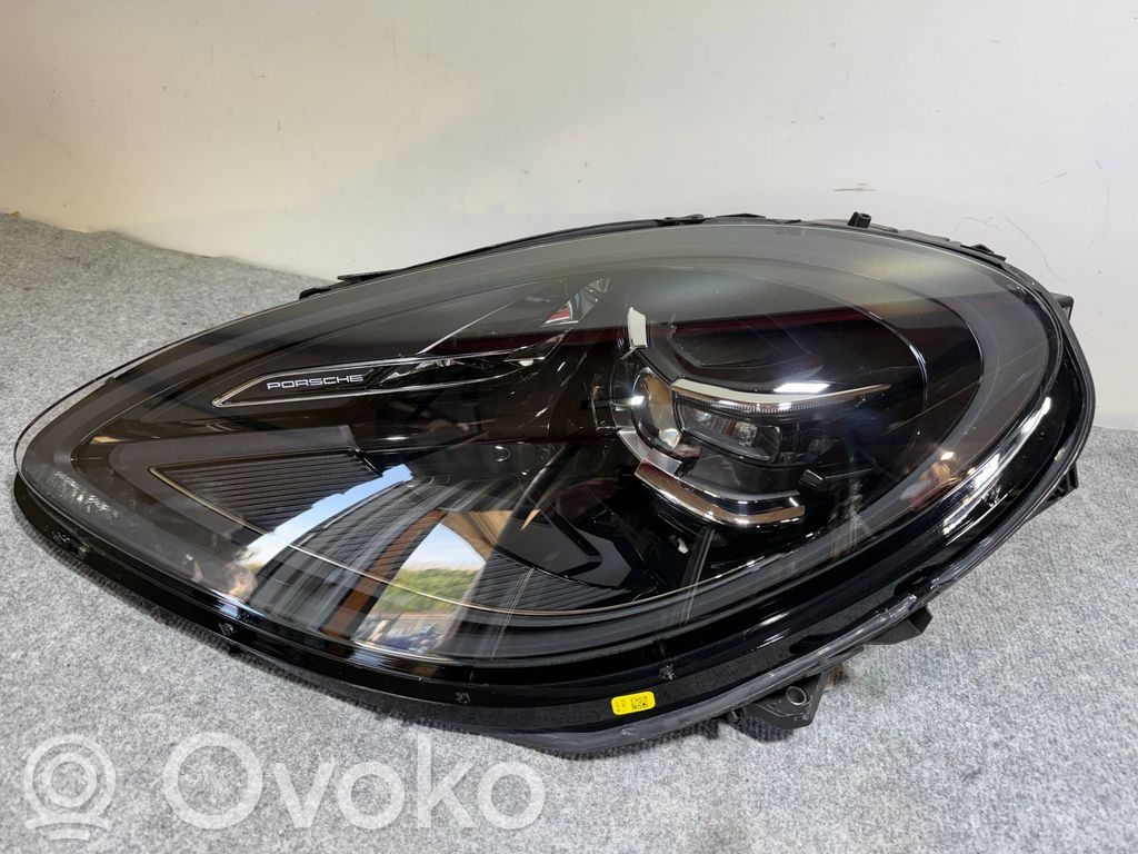Phare frontale   95B941015G