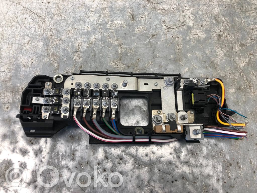 Ford Transit Saugiklių dėžė (komplektas) 