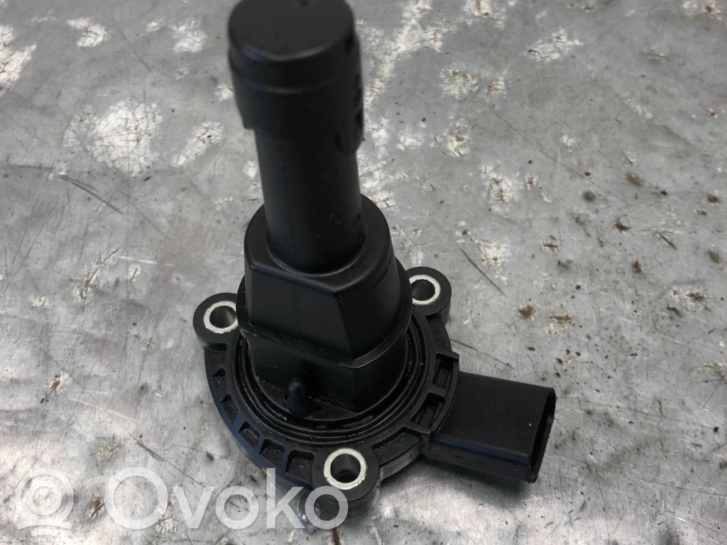 Audi A4 S4 B8 8K Oil level sensor 