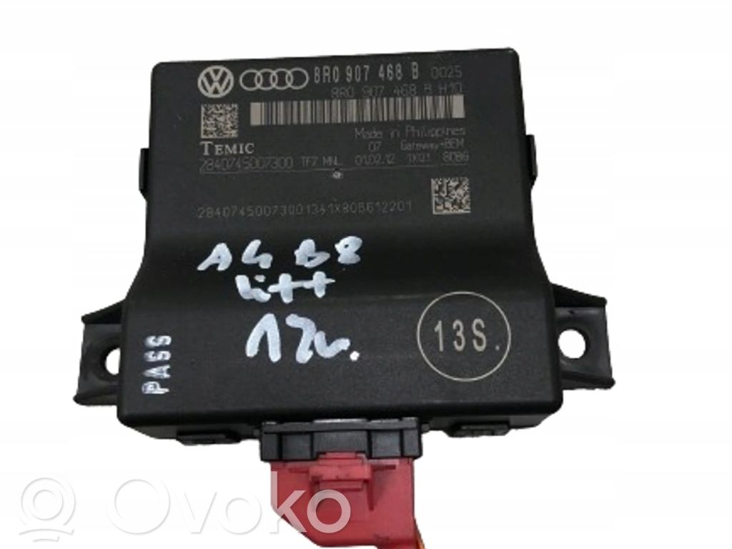 Audi A4 S4 B8 8K Gateway control module 