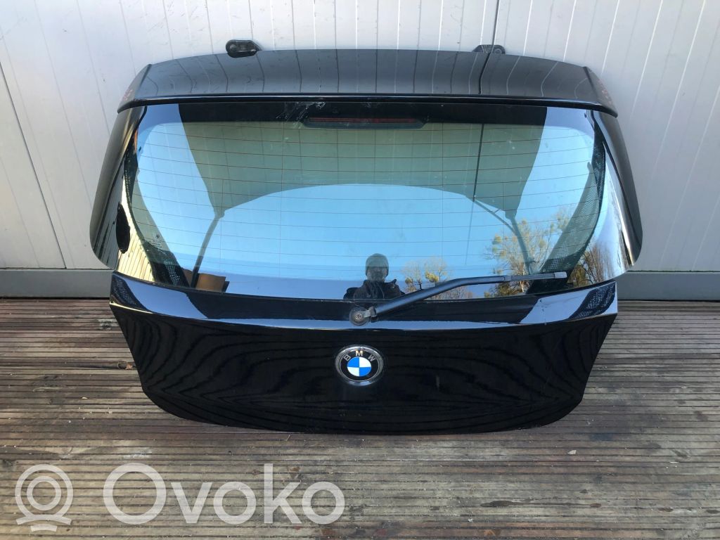 Tailgate/trunk/boot lid