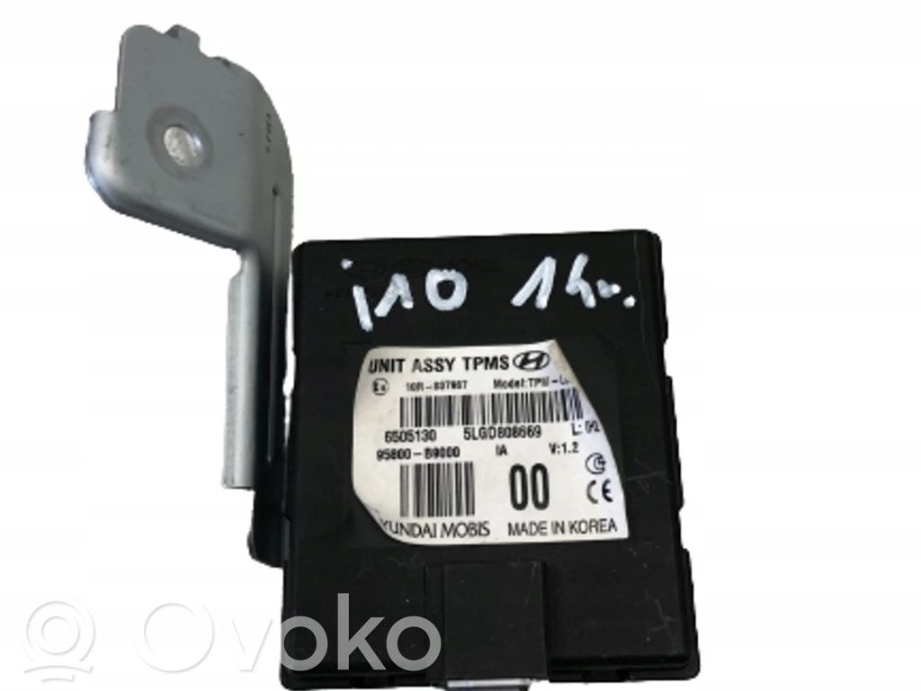 Hyundai i10 Relay mounting block 