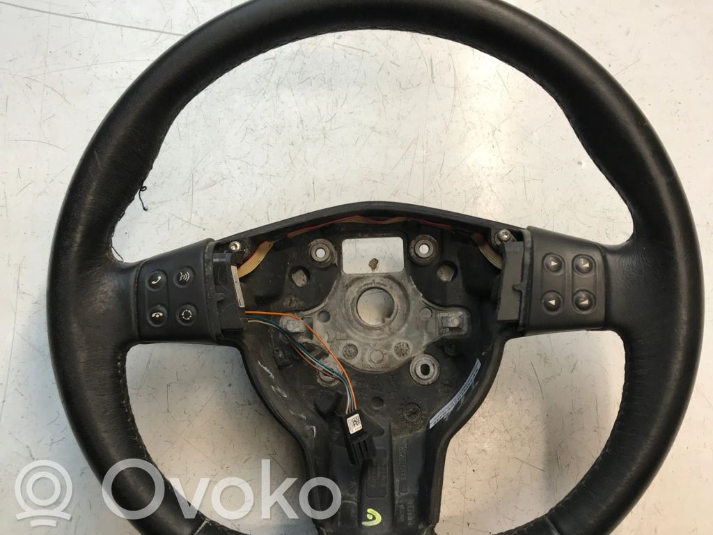 Ohjauspyörä   5P0419091D