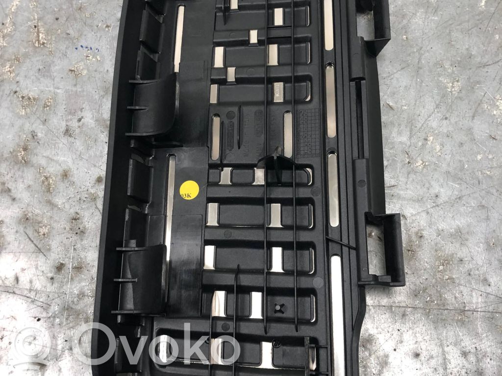 Skoda Octavia Mk3 (5E) Podnóżek 
