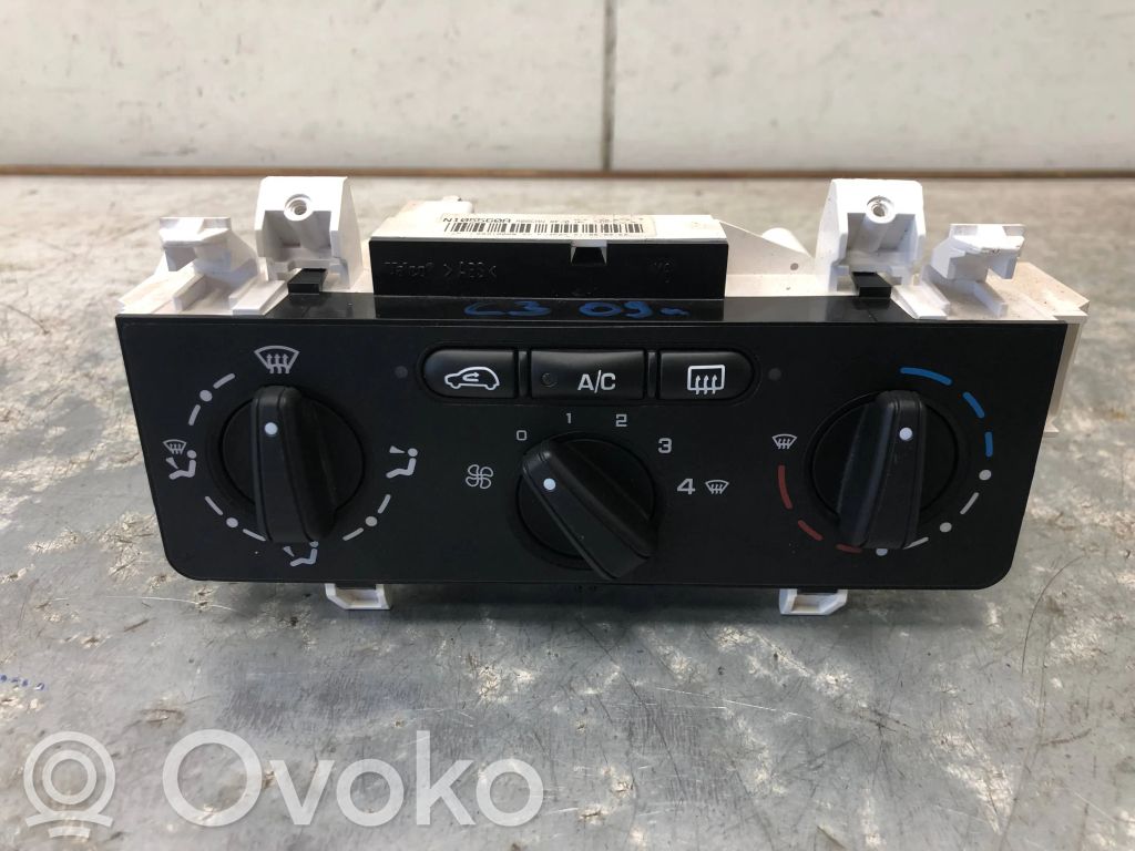 Citroen C3 Climate control unit 