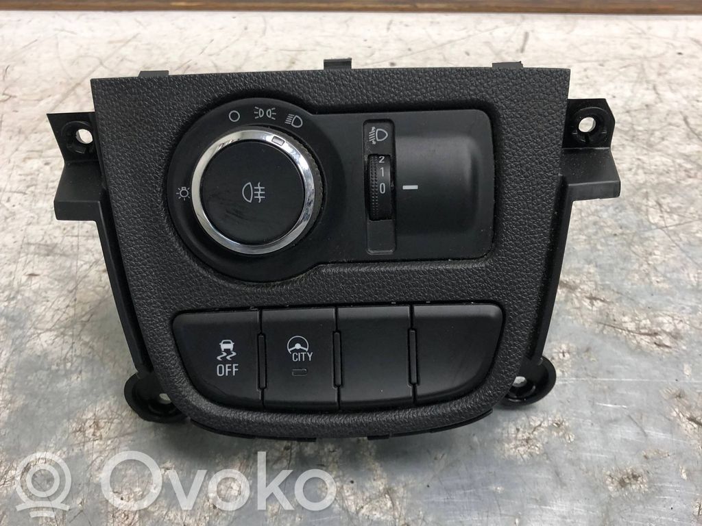 Opel Karl Light switch 