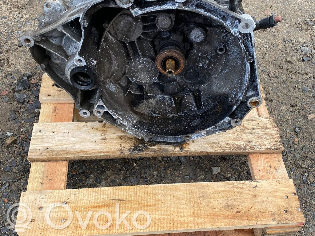 Opel Corsa E Manual 5 speed gearbox 