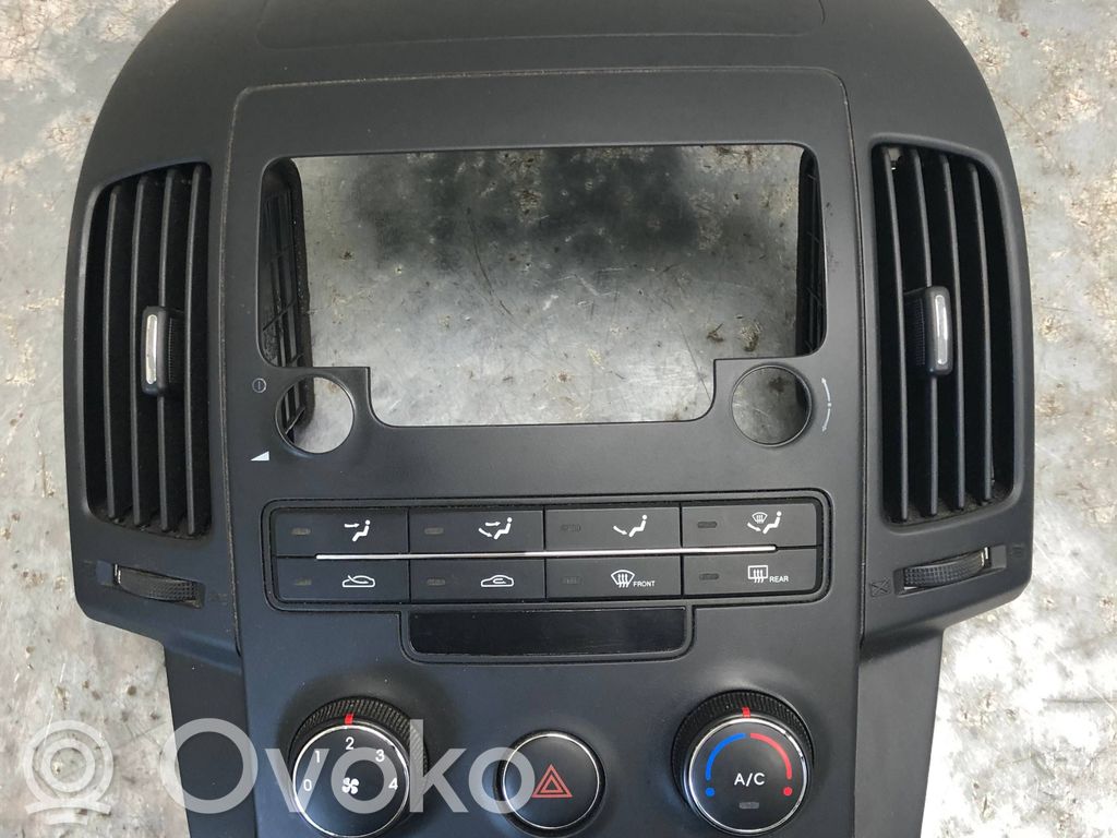 Hyundai i30 Panel klimatyzacji 