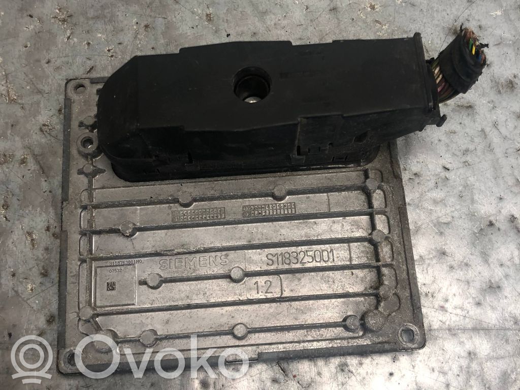 Mazda 2 Engine control unit/module 