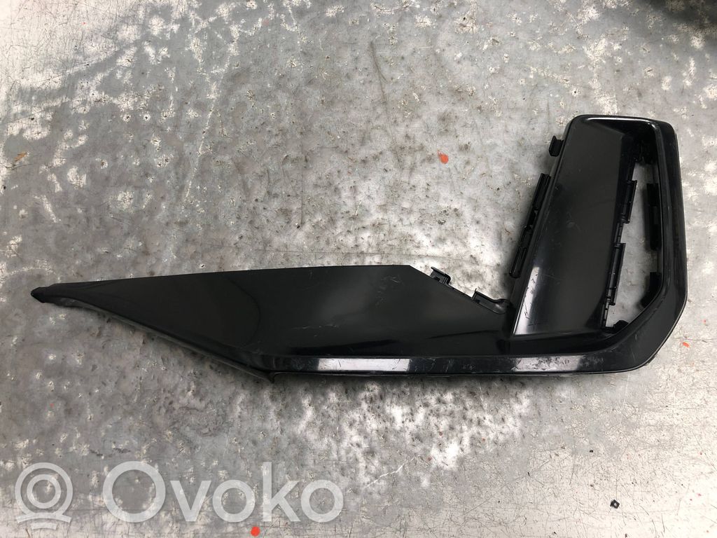 Audi Q6 e-tron Front bumper lower grill 