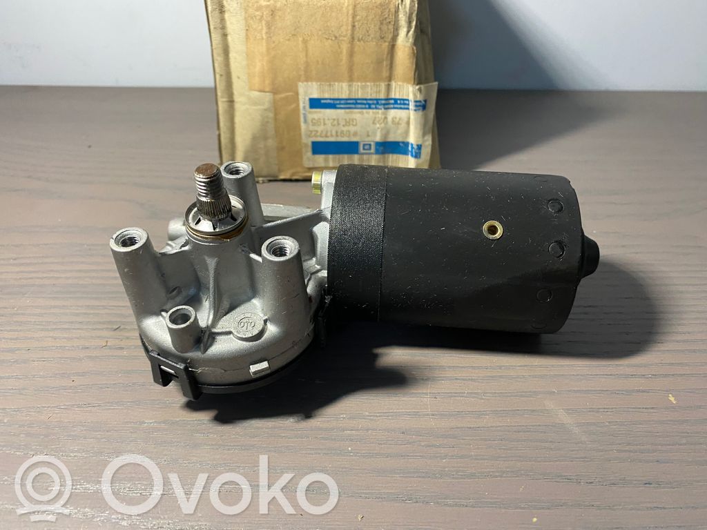 Opel Astra G Silniczek wycieraczek szyby przedniej / czołowej 