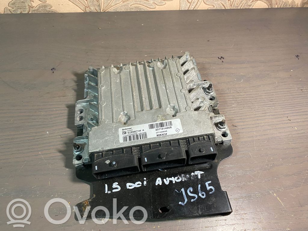 Engine control unit/module   237101495R,237100668R,S180067144A