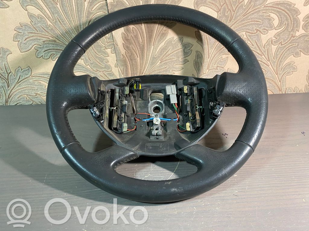 Ohjauspyörä   8200139852
