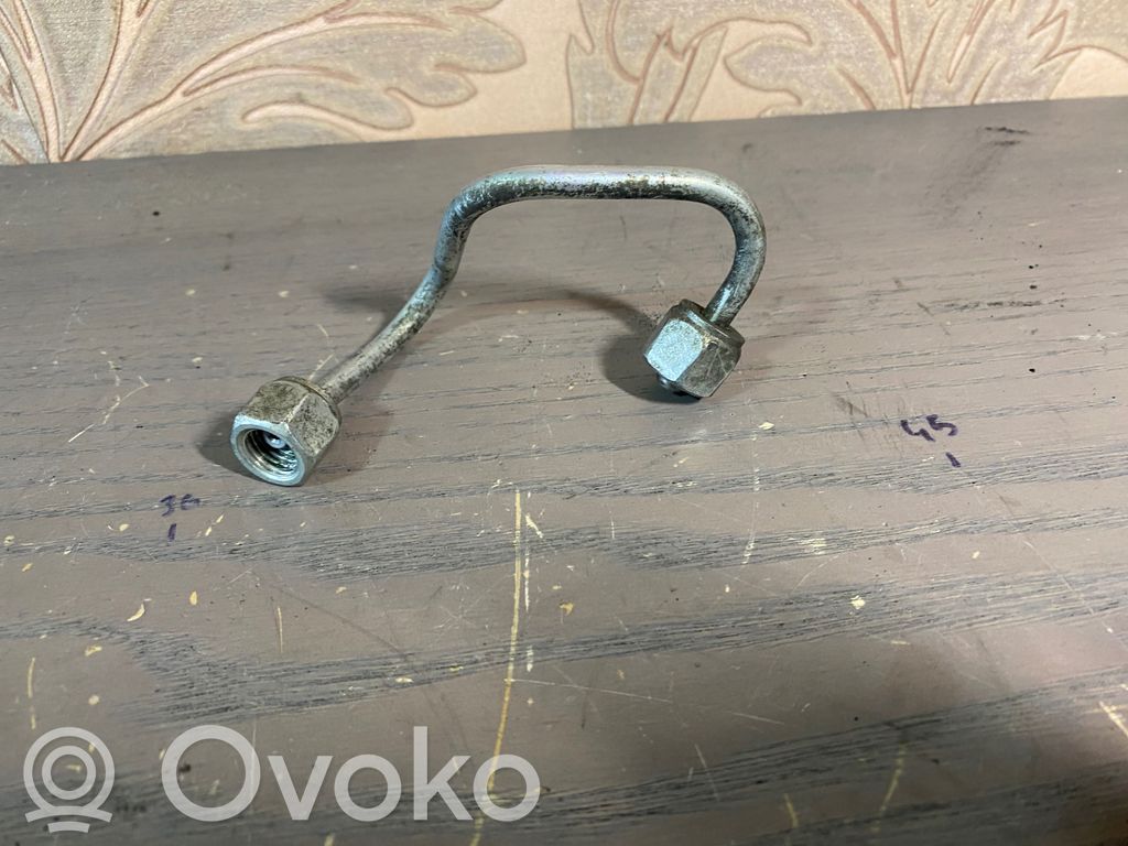 Renault Scenic III -  Grand scenic III Fuel injector supply line/pipe 