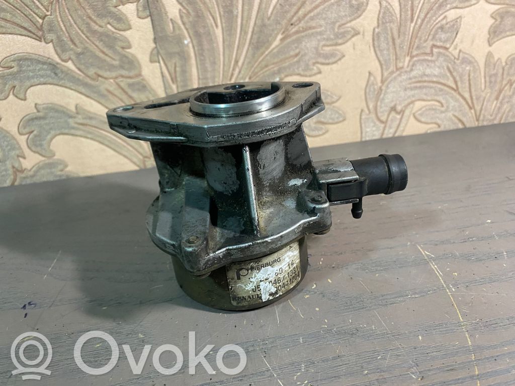Renault Megane II Vacuum pump 