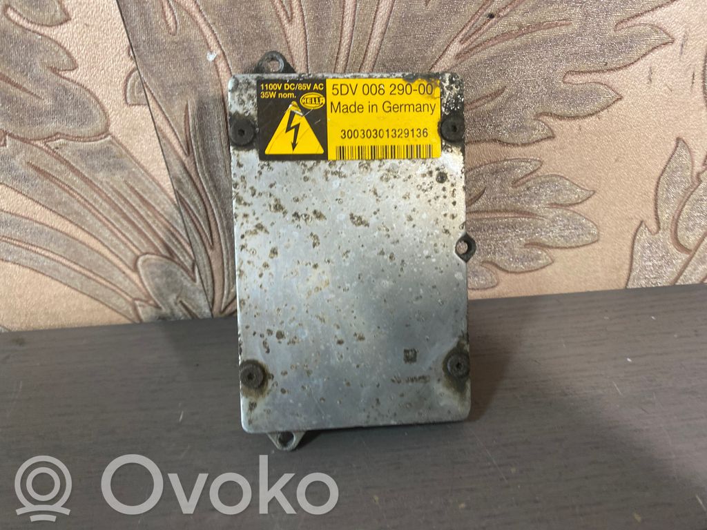 Mercedes-Benz E W211 Headlight ballast module Xenon 
