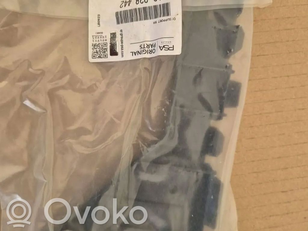 Front bumper mounting bracket   13238442,13238442,ACW21144