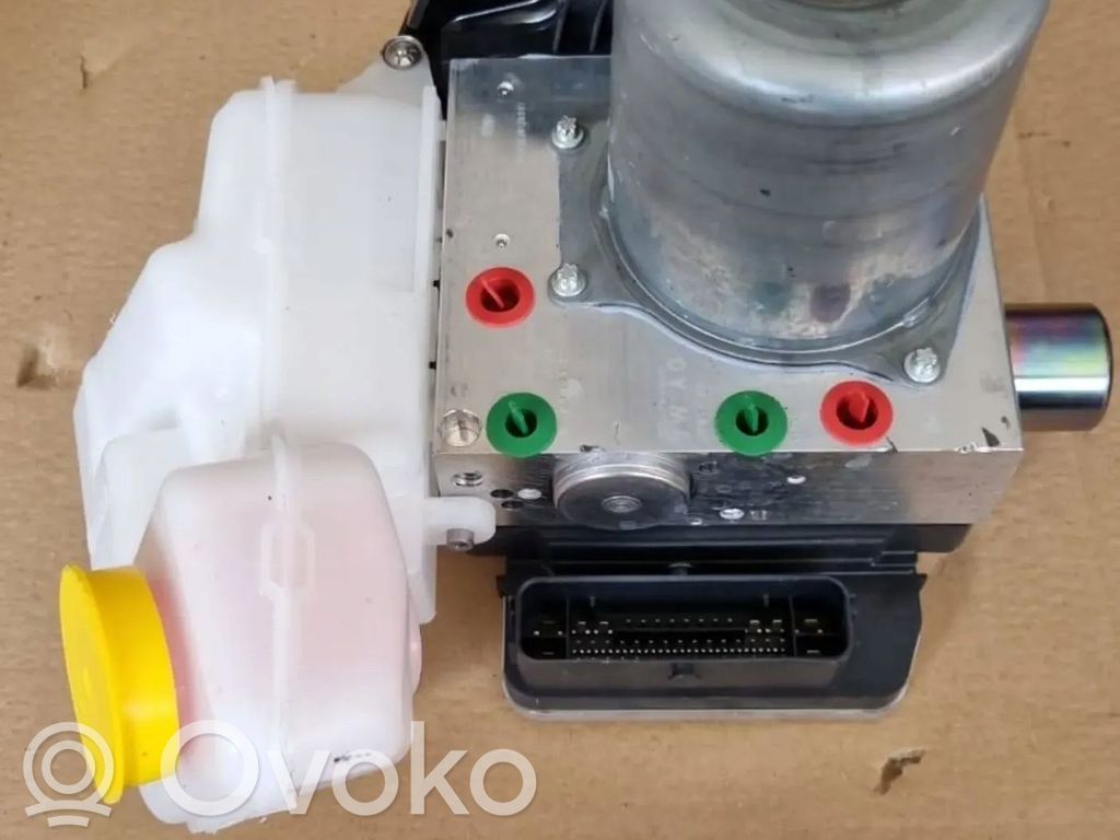 Audi A4 S4 B9 8W Bomba de ABS 