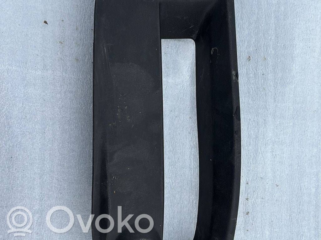 Etusäleikkö   68312233AB