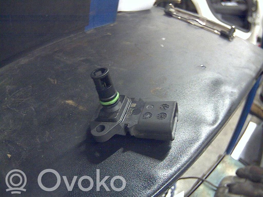 Ford Focus Mass air flow meter 