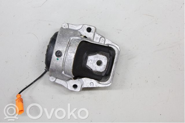 Audi A5 8T 8F Engine mounting bracket 