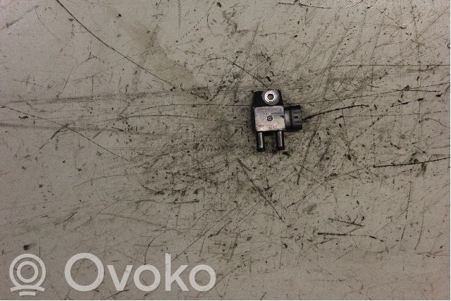 Válvula de vacío   392102A800