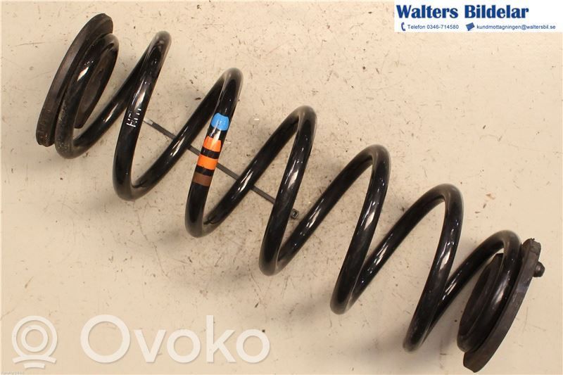 Volkswagen Eos Sprężyna tylna 