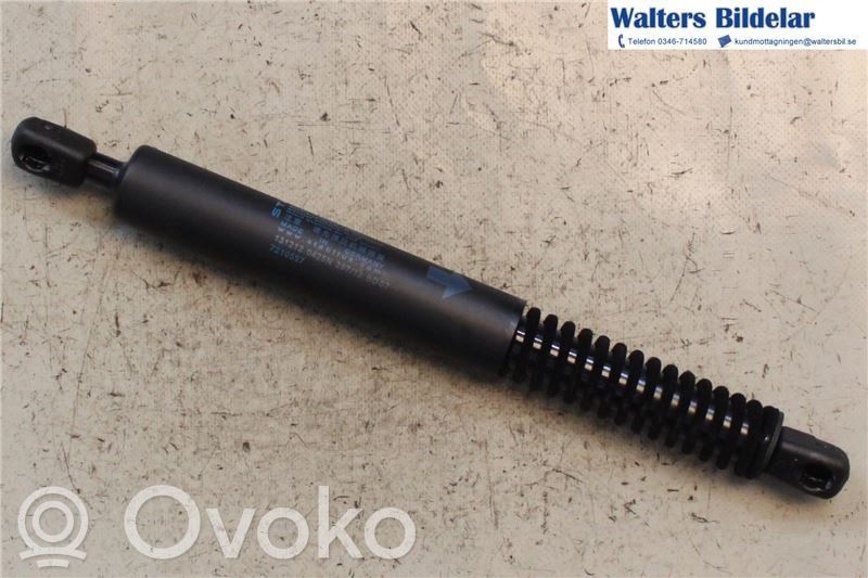 BMW 5 F10 F11 Amortyzator / Siłownik tylnej klapy bagażnika 