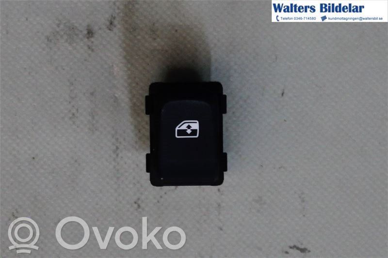 Audi A3 S3 8V Electric window control switch 