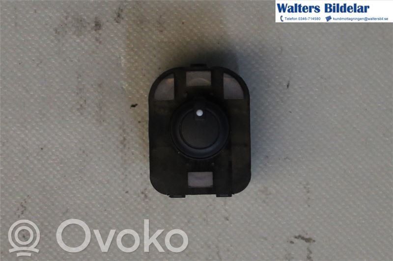 Audi A3 S3 8V Wing mirror switch 
