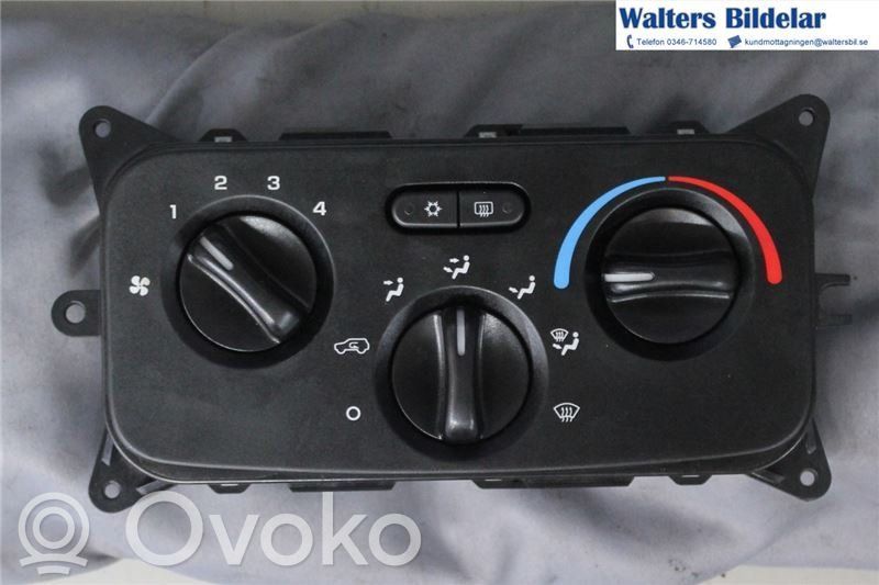 Climate control unit   P55037533AG,P55037533AG