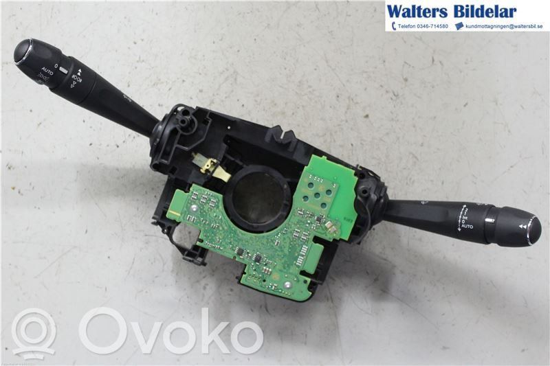 Toyota Proace Interruptor/palanca de limpiador de luz de giro 