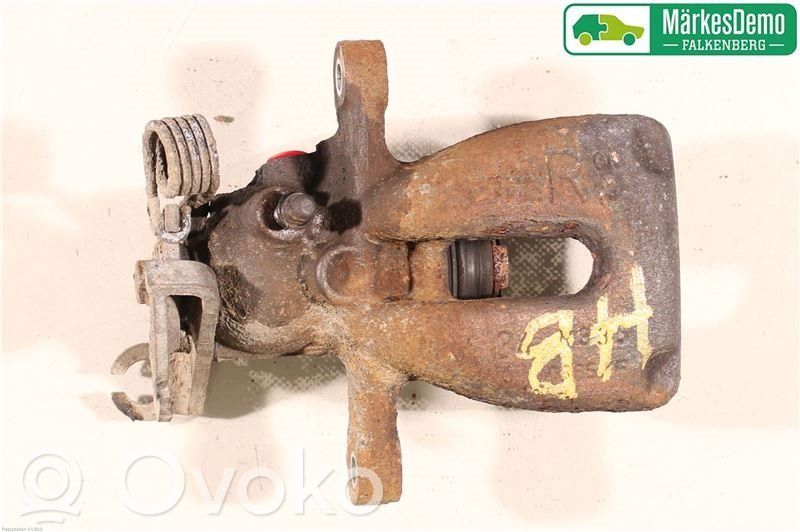 Mitsubishi Colt Tylny zacisk hamulcowy 