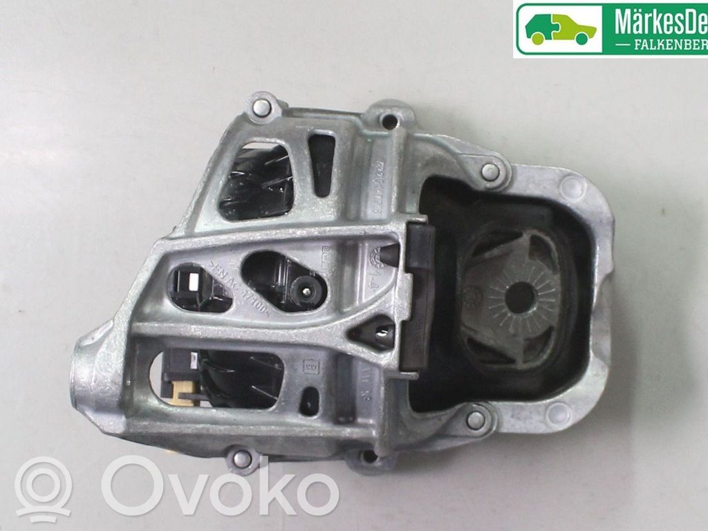 Engine mounting bracket   4M0199371FC,4M0199371FC,4M0199371FC