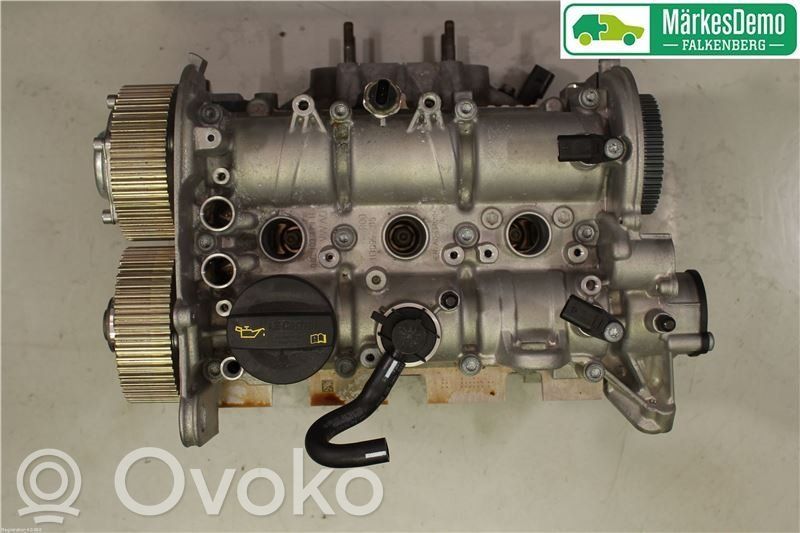 Volkswagen Polo VI Engine head 