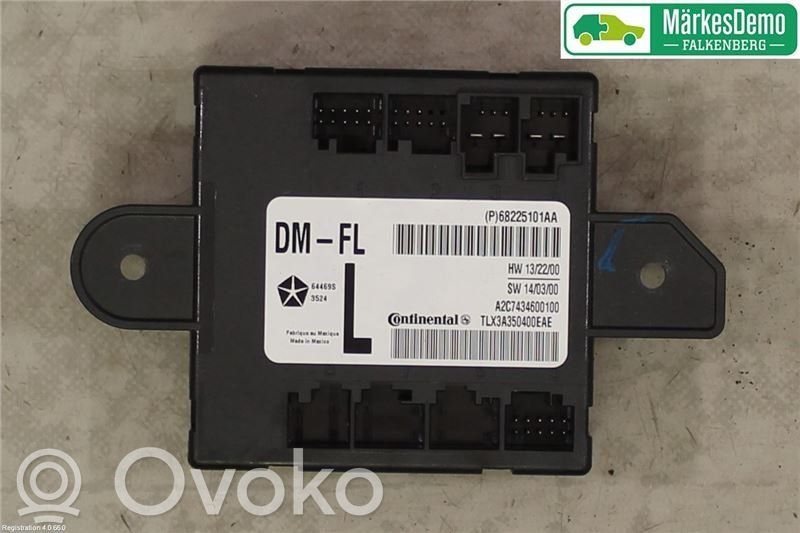 Door control unit/module   P68225101AA,P68225101AA