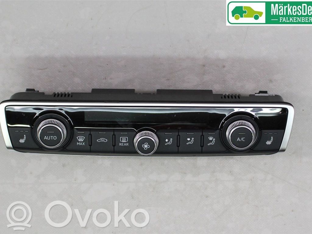 Audi Q3 F3 Climate control unit 