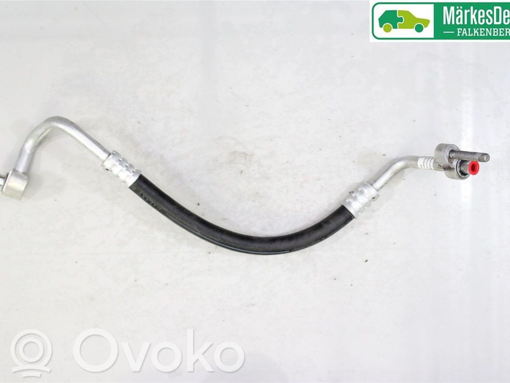 Air conditioning (A/C) pipe/hose   10608130,10608130