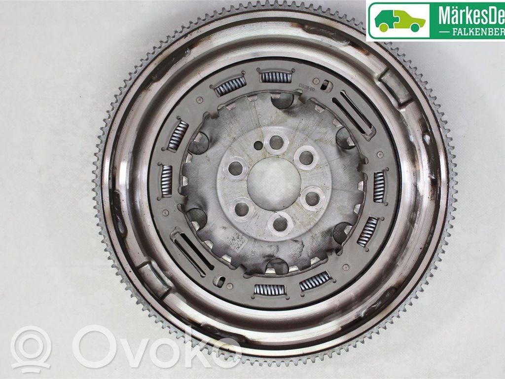 Volkswagen Touran III Volant moteur