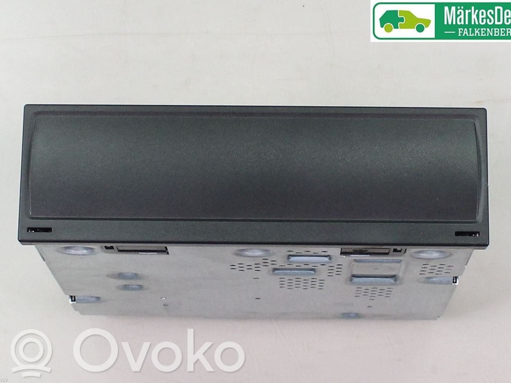 Volkswagen Golf VIII Panel radia 