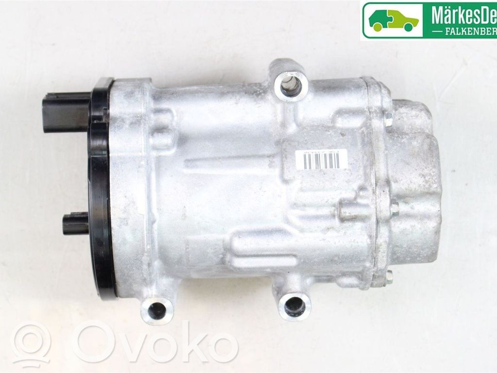 Toyota RAV 4 (XA50) Kompresor / Sprężarka klimatyzacji A/C 