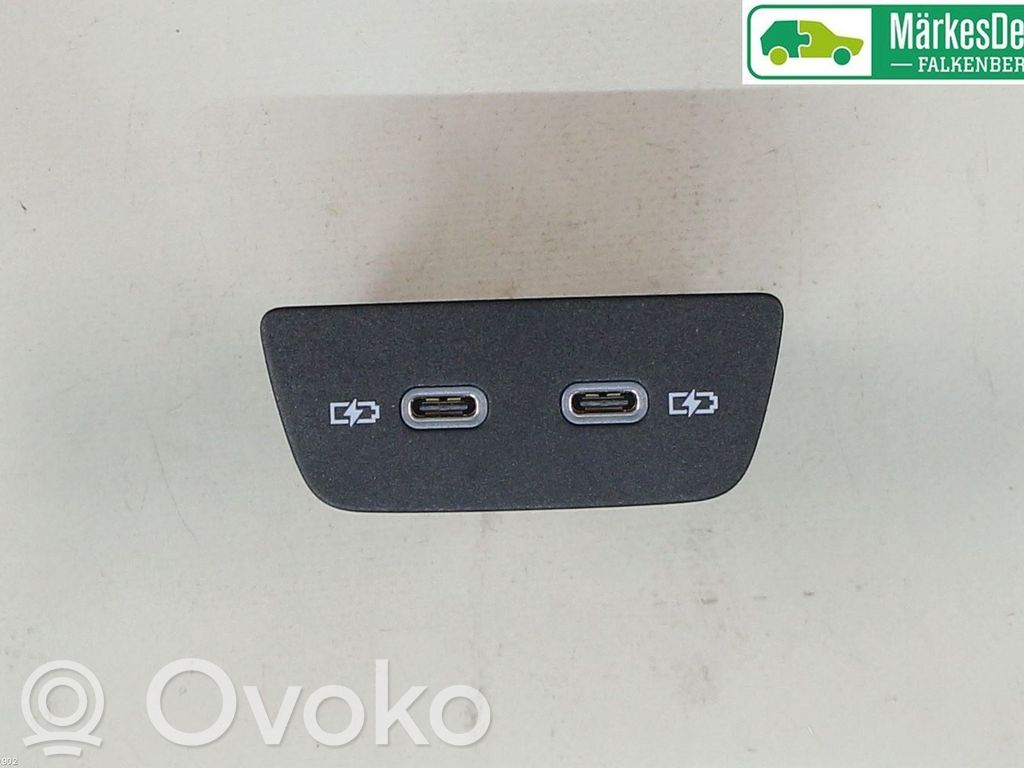 Enchufe conector USB   2G6035954,2G6035954,2G6035954